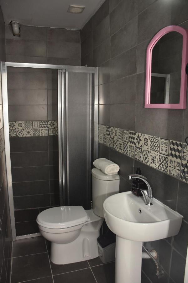 Oerge Suit Apart Hotel Истанбул Екстериор снимка